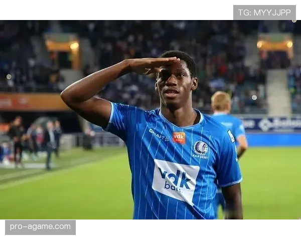 乔纳森·戴维与伊萨克：稳定输出与天赋潜力对比分析