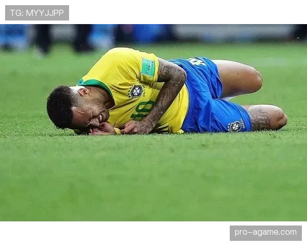 假摔判罚的判定标准与实战应对解析